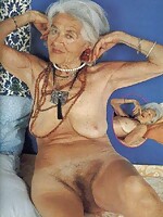 pantyhose mature free